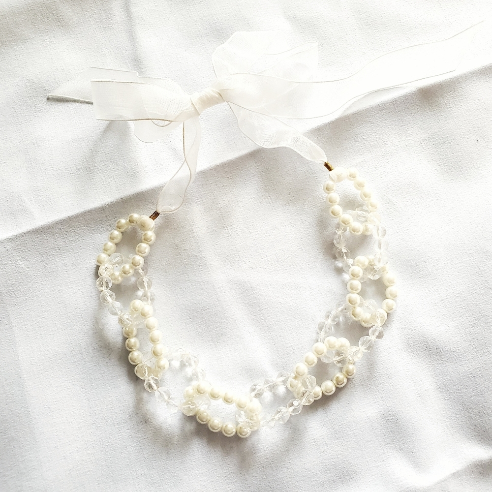 Vintage | 70-80s Ribbon and Pearl Chain Choker